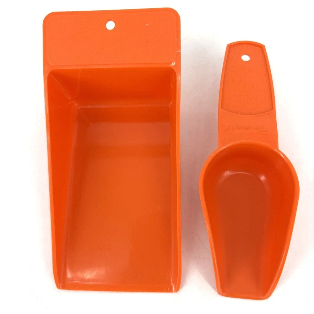 Vintage Tupperware Orange Scoop with Handle Lot #878-1 & 1452-1